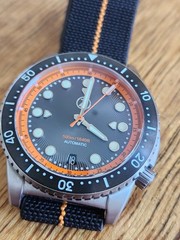 Zelos V2 Mako 500M Orange Diver Complete Kit with Extras