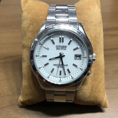 CITIZEN Eco-Drive Radio-Controlled Watch (Wristwatch)