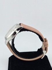 Gucci G-Timeless Women’s Hologram Dial Rose Leather Strap Watch – YA1264058