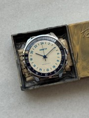 NOS NEW USSR Soviet Russian Raketa Polar Watch 24 Hour Dual Time 2623 Antarctica