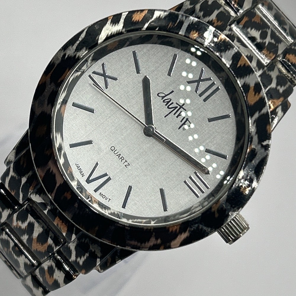 Daytrip Watch Women’s Cheetah Print Orange & Black Band Silver Dial NEW BATTERY