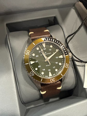 Hamilton Khaki Navy Scuba Green Dial Watch H82241961 EXTRA STRAP / WARRANTY