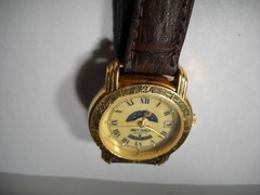 900L Vintage Britania MoonPhase Watch Gold Tone millitary time ISA389 movement