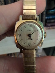 Collection Of 4 Vintage Watches – Gruen, Timex, Guess, Vera Bradley