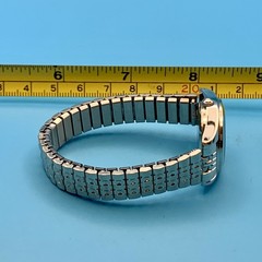 Women’s Fashion Quartz Stretch Bracelet Wristwatch Japan Movt Works New Battery