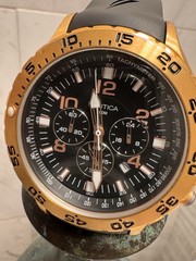 Náutica screw down crown OVERSIZED men’s watch Gold rubber strap N18523G 54mm