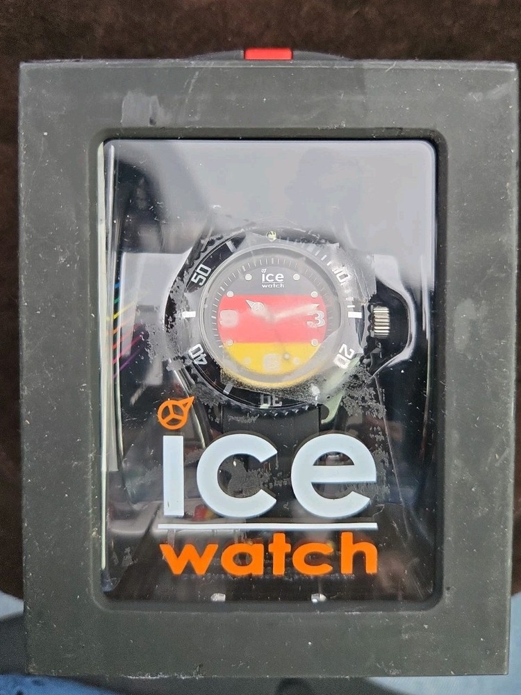 Ice- World Germany Edition Silicone Strap Unisex Watch WO.DE.B.S.12