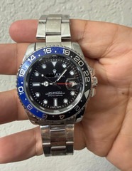 Luxury watch quartz