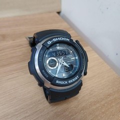 Casio G-Shock G-300, Black, Inverted LCD Display, Digital-Analog Watch