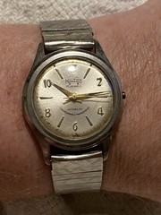 Vintage HILTON watch with SONELLA 17J movement Flex Band