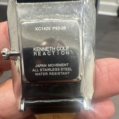 Kenneth Cole Reaction KC1425 Square 39mm Black Dial Quartz Date WR Black Leather