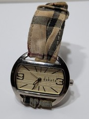 ✨USED✨ Dakota Watch Mineral Glass Crystal Japan Quartz Movement