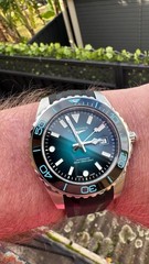 Longines Hydroconquest 2026 Commonwealth Games 42 mm Automatic 300m
