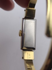 VINTAGE BUCHERER MECHANICAL WATCH WOMENS FLORAL HINGED COVER GOLD Tone