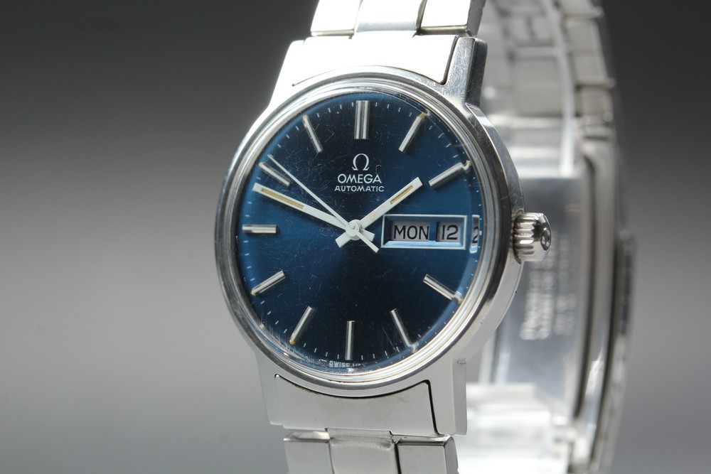 1972 Near MINT OMEGA Geneve 35mm 166.0117 Automatic Navy Dial Men’s Vintage