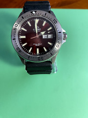 ORIENT AUTOMATIC F692-UAA0 RARE RED DIAL GORGEOUS ACCURATE NEW RUBBER STRAP