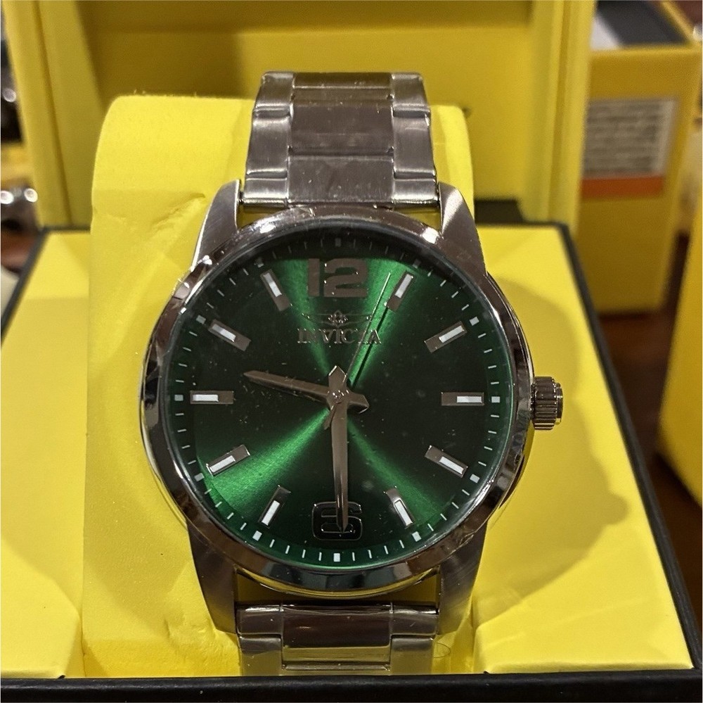 Invicta Celestial Kepler Men’s Quartz Watch 43mm Green Dial Steel Bracelet Box