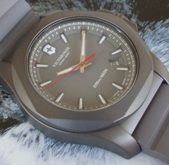 Brand New SWISS ARMY INOX TITANIUM Professional 200m Diver~Gray Dial~Rubber Band