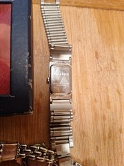 JobLot Assorted watches. See Photos Some Working. Others Need Repair-Batteries